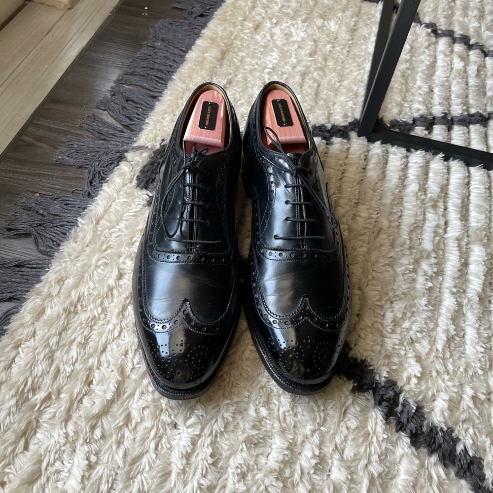 Johnston and Murphy Aristocraft black wingtip Oxford shoes. Made in U.S.A.